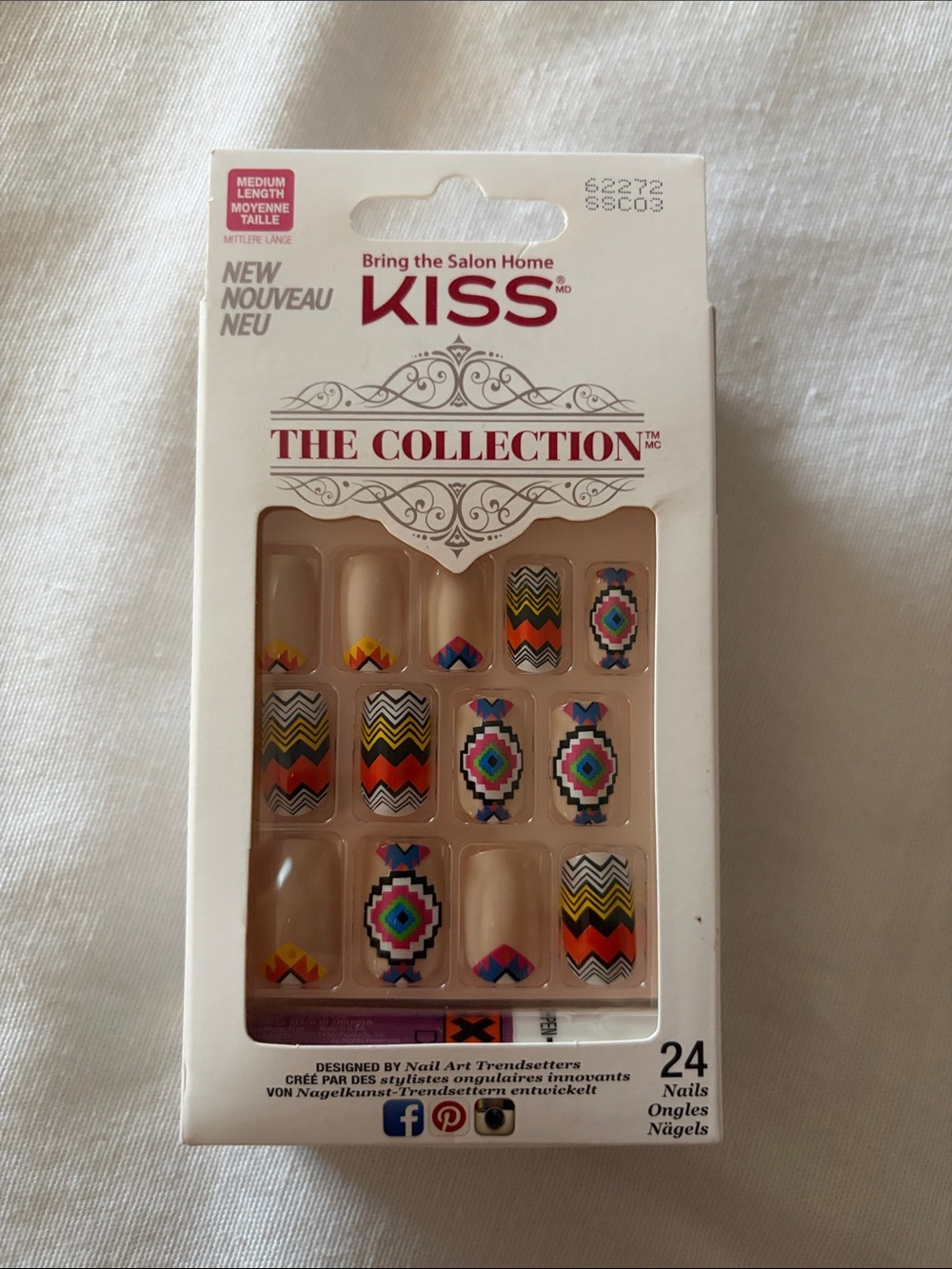 Kiss Press-On Nails - Multicolor Aztec Chevron Accents